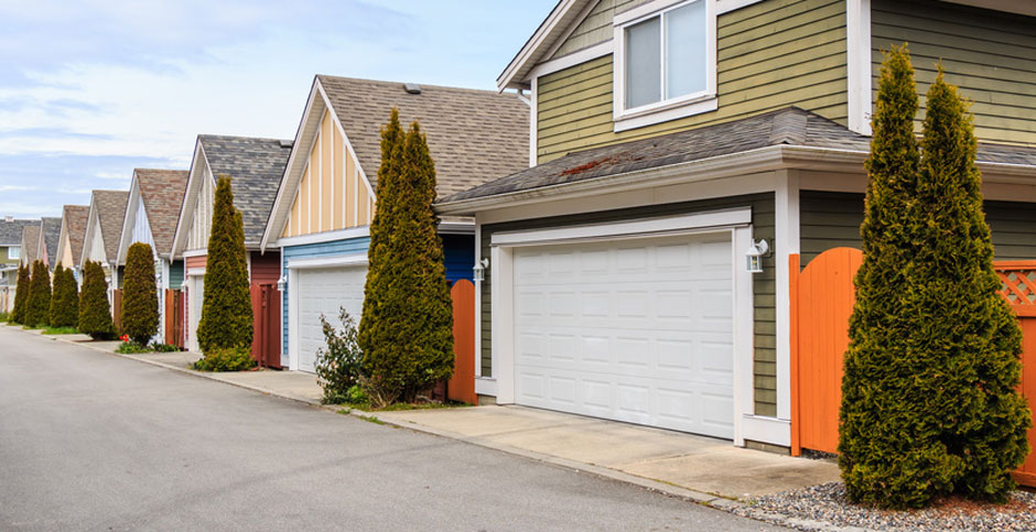 Garage Doors Repairs Clarkson